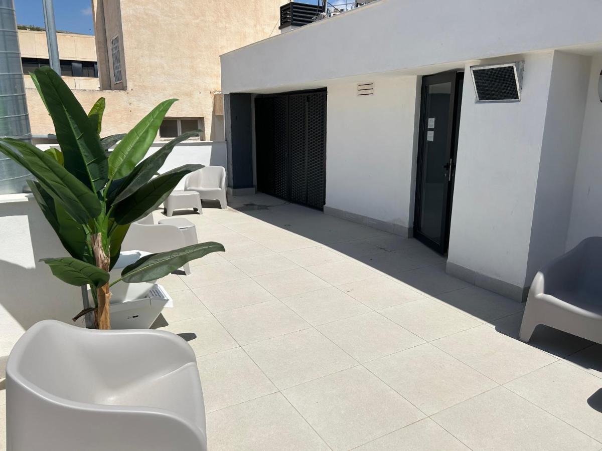 Apartamentos Breton 17 Suite Con Terraza Alicante Buitenkant foto