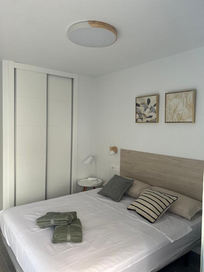Apartamentos Breton 17 Suite Con Terraza Alicante Buitenkant foto